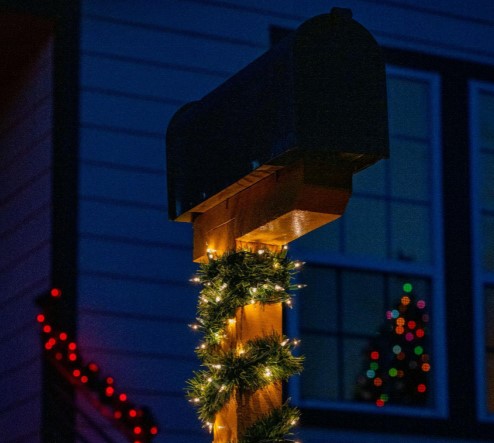 Create Precious Family Memories With Beautiful Ornaments